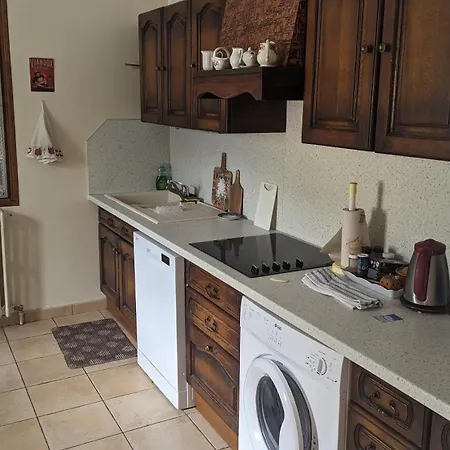 Rochenoir Apartment *