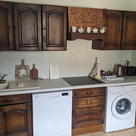 Rochenoir Apartment *